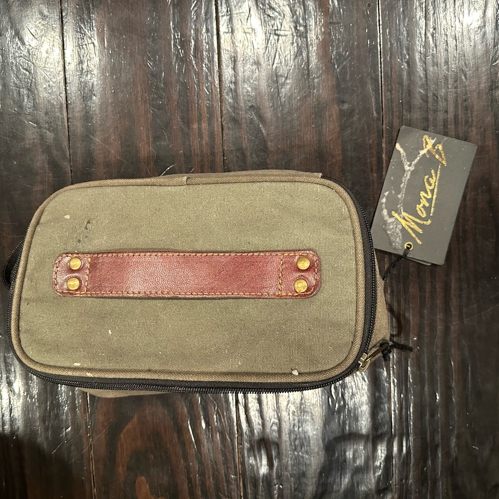 Industrial USA Cosmetic Bag - Picture 3 of 5
